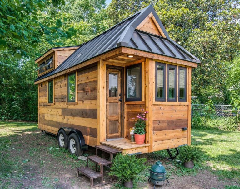 Tiny But Mighty - The Tiny House Movement