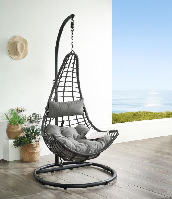Uzae Hanging Indoor or Outdoor Chair