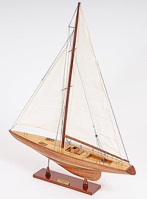 Model Sailboat Columbia Yacht