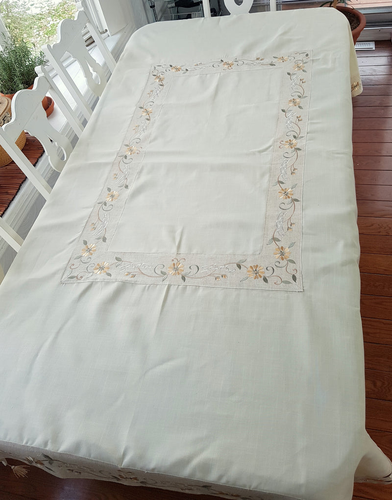 Vintage Spanish Linen Embroiderd Table Cloth with Tassels and Serviettes,table cloth,Adley & Company Inc.