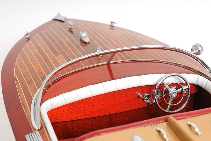 Chris Craft Cobra Speedboat Model