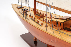 Endeavour XL Model Ship